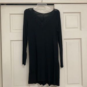 Express cotton dress with lace neck trim